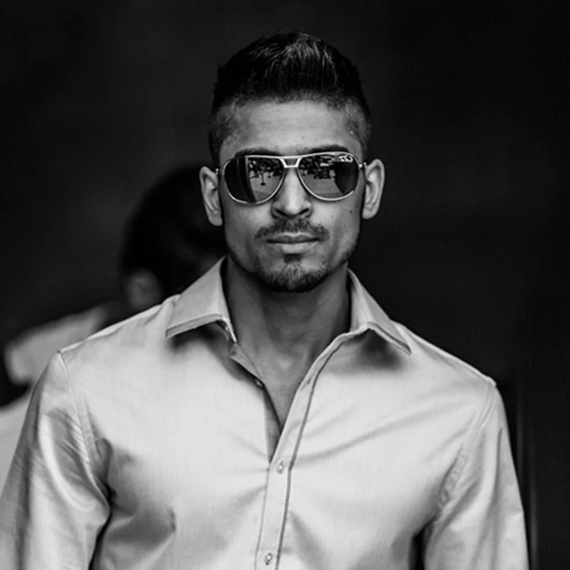 Adrien Artist, coach sportif et professeur de danse, photo de présentation du blog.