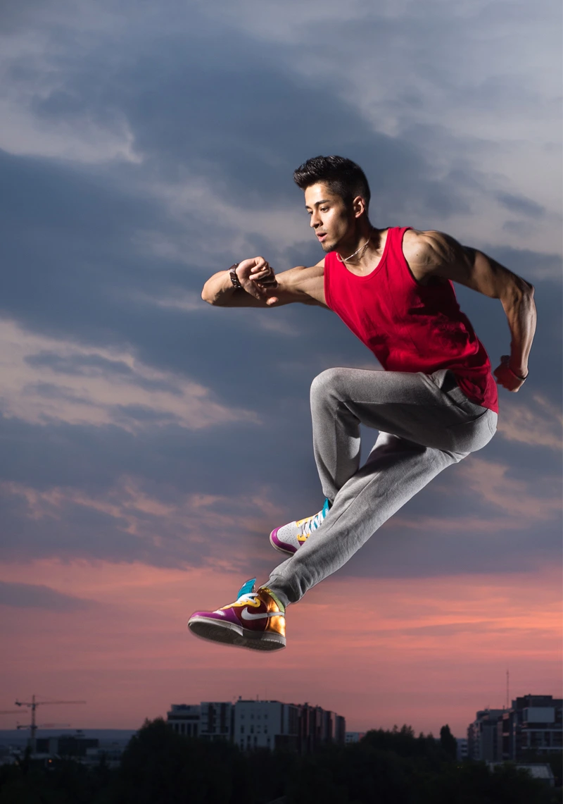 Adrien Artist, coach danse en action, créateur de tutos YouTube.