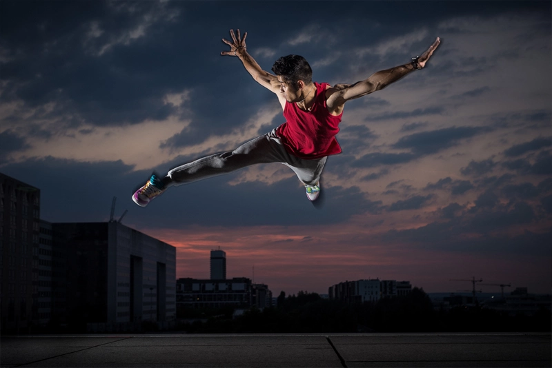 Adrien Artist, modèle et coach danse, créateur de tutos YouTube.