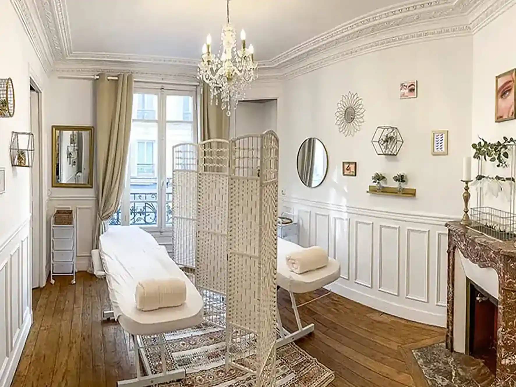 Cabine de soin esthétique au salon La Paris’zen Institut